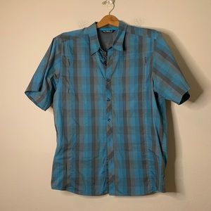Arc’teryx short sleeve button down - L
